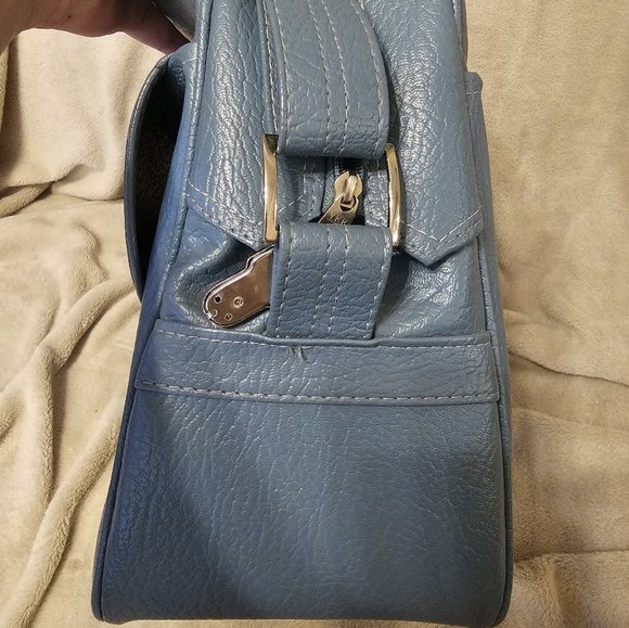 Vintage Sears Carry On Bag Luggage Pale Blue Pebbled Texture 14” X 12” X 7” - Picture 6 of 12